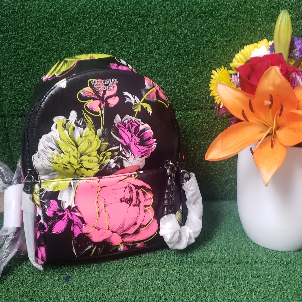 VICTORIA'S SECRET~BOMBSHELL WILD FLOWERS  BACKPACK